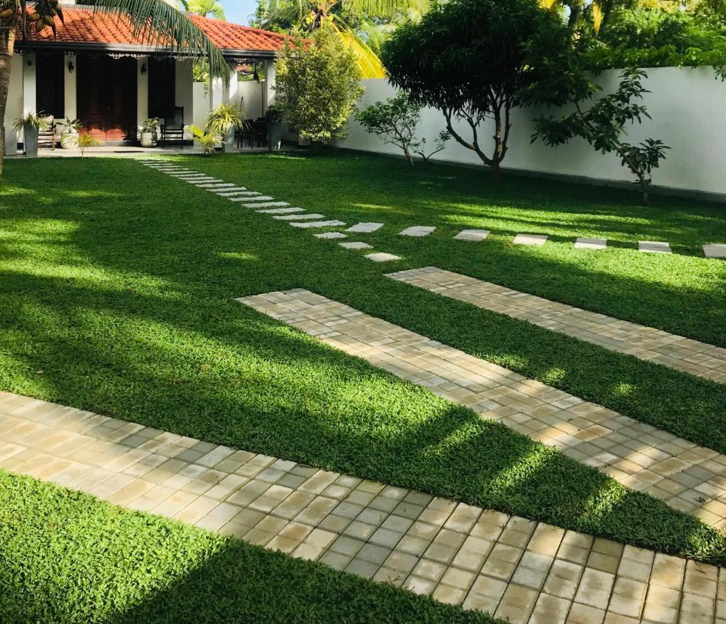 Villa 2A Matara Luaran gambar