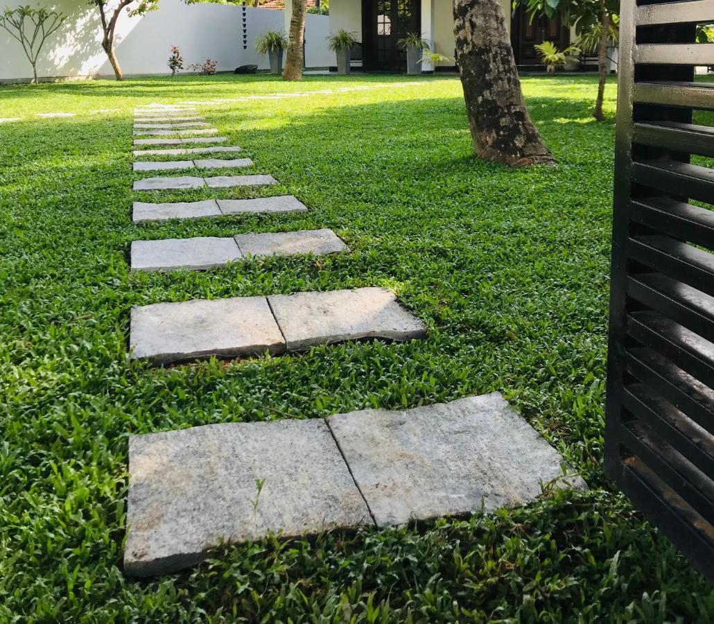 Villa 2A Matara Luaran gambar