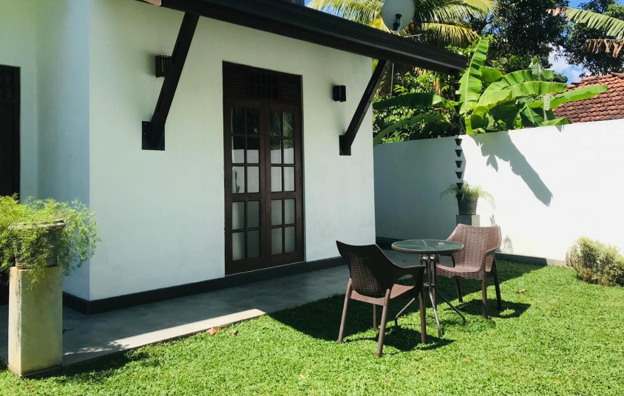 Villa 2A Matara Luaran gambar