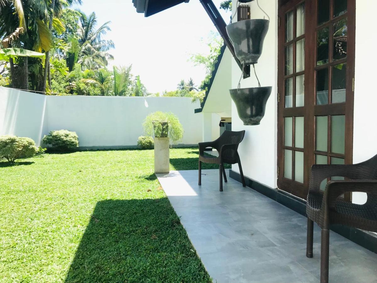Villa 2A Matara Luaran gambar
